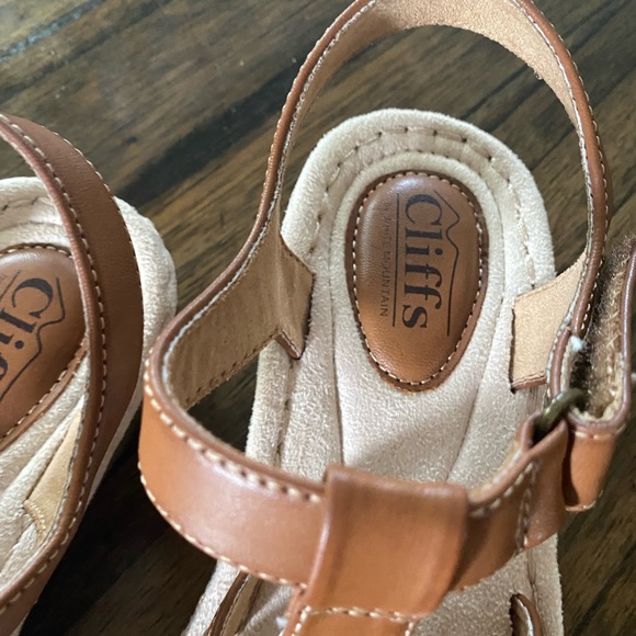 Sandals Cliff White Mountain Size 9 - Picture 3 of 6